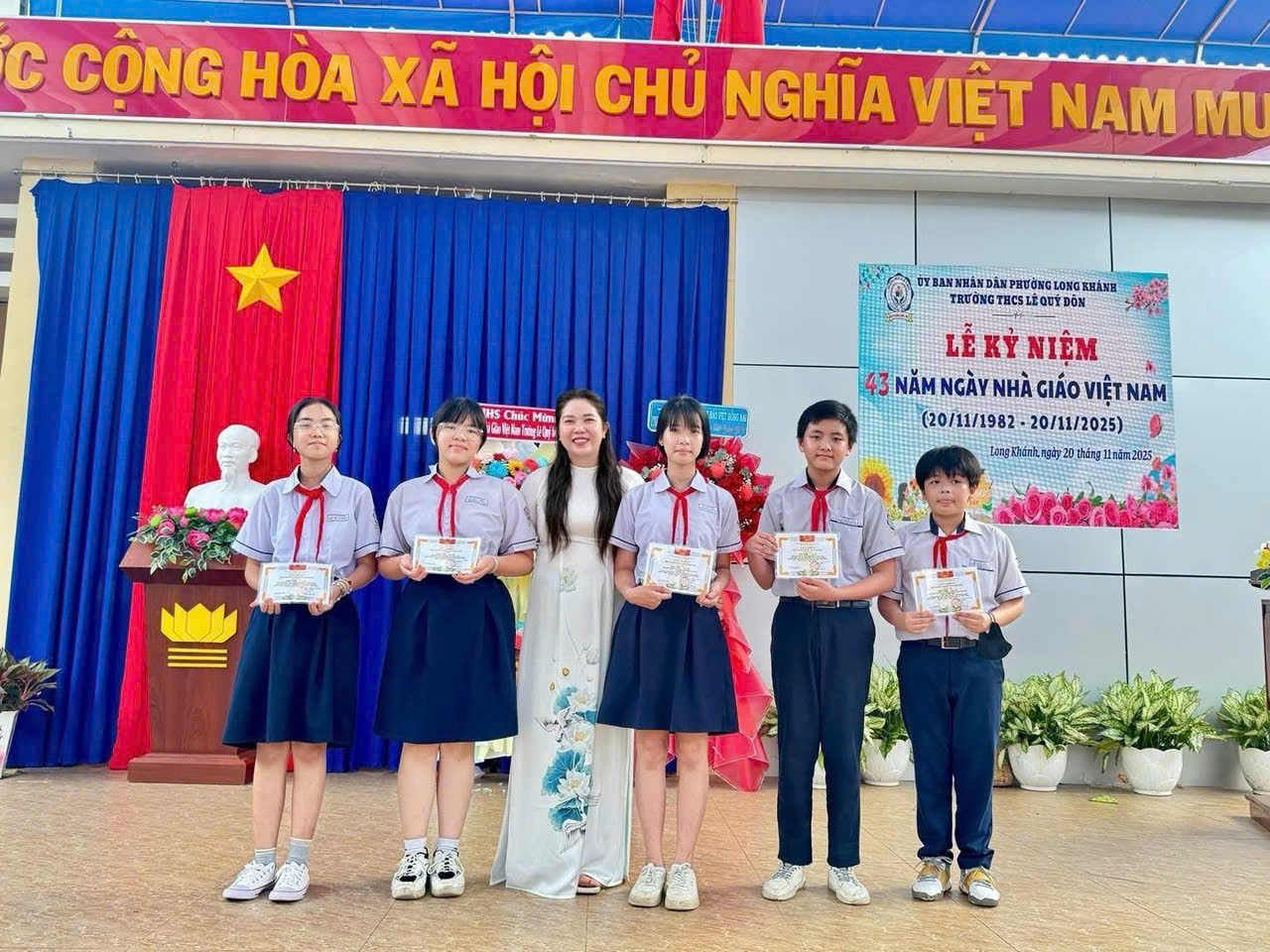 z7246744238865 cc382f2e14c44d61720d4912b9d2db3b