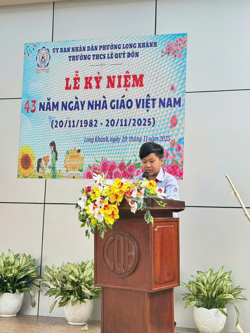 z7246744267480 5bf8ae82b60568033fd0abcb8ebe0e34