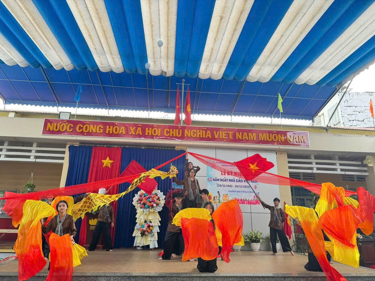 z7246744346954 a209fa2d9790242cfe828e1dccca34bd