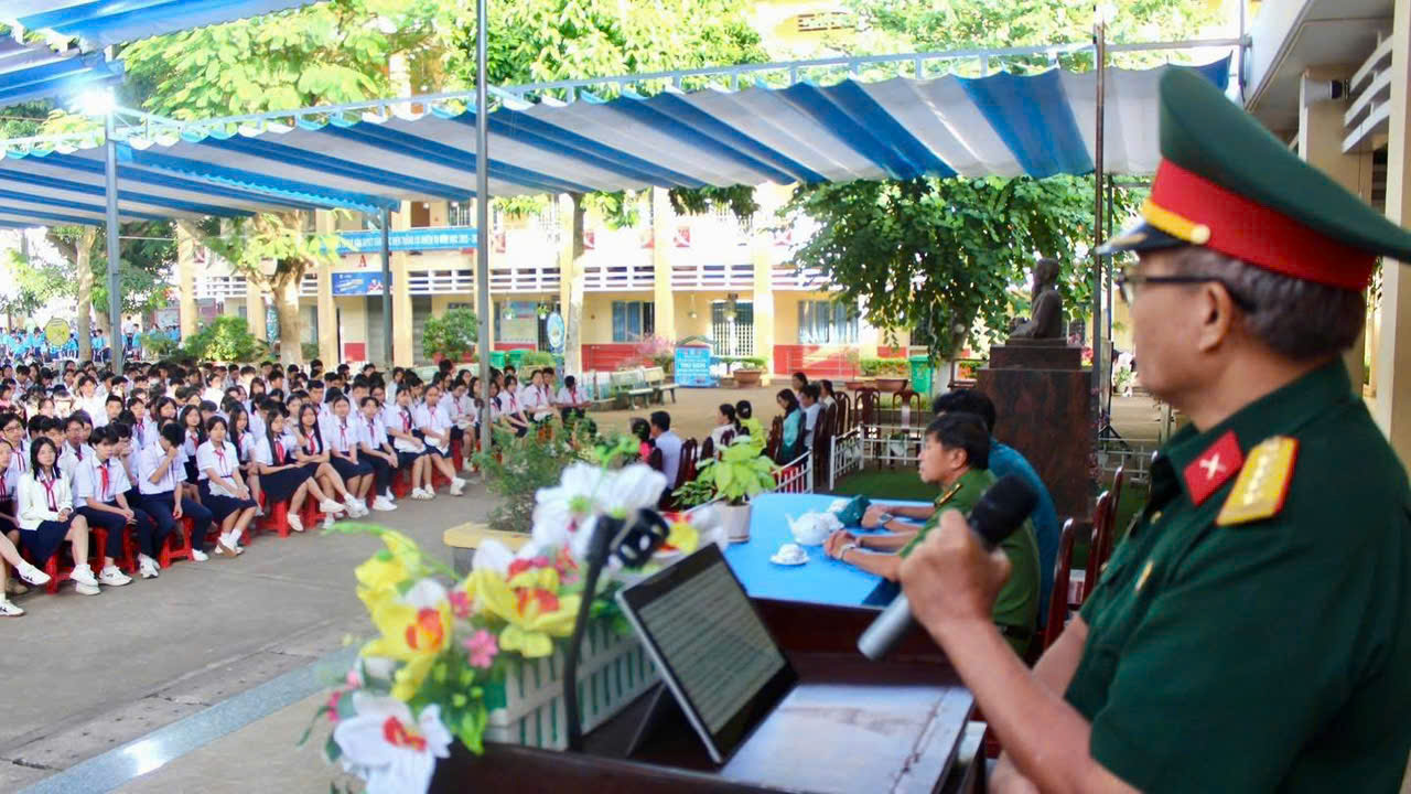 ✨TUYÊN TRUYỀN KỶ NIỆM 81 NĂM NGÀY THÀNH LẬP QUÂN ĐỘI NHÂN DÂN VIỆT NAM (22/12/1944 – 22/12/2025) VÀ 36 NĂM NGÀY HỘI QUỐC PHÒNG TOÀN DÂN (22/12/1989 – 22/12/2025) ✨