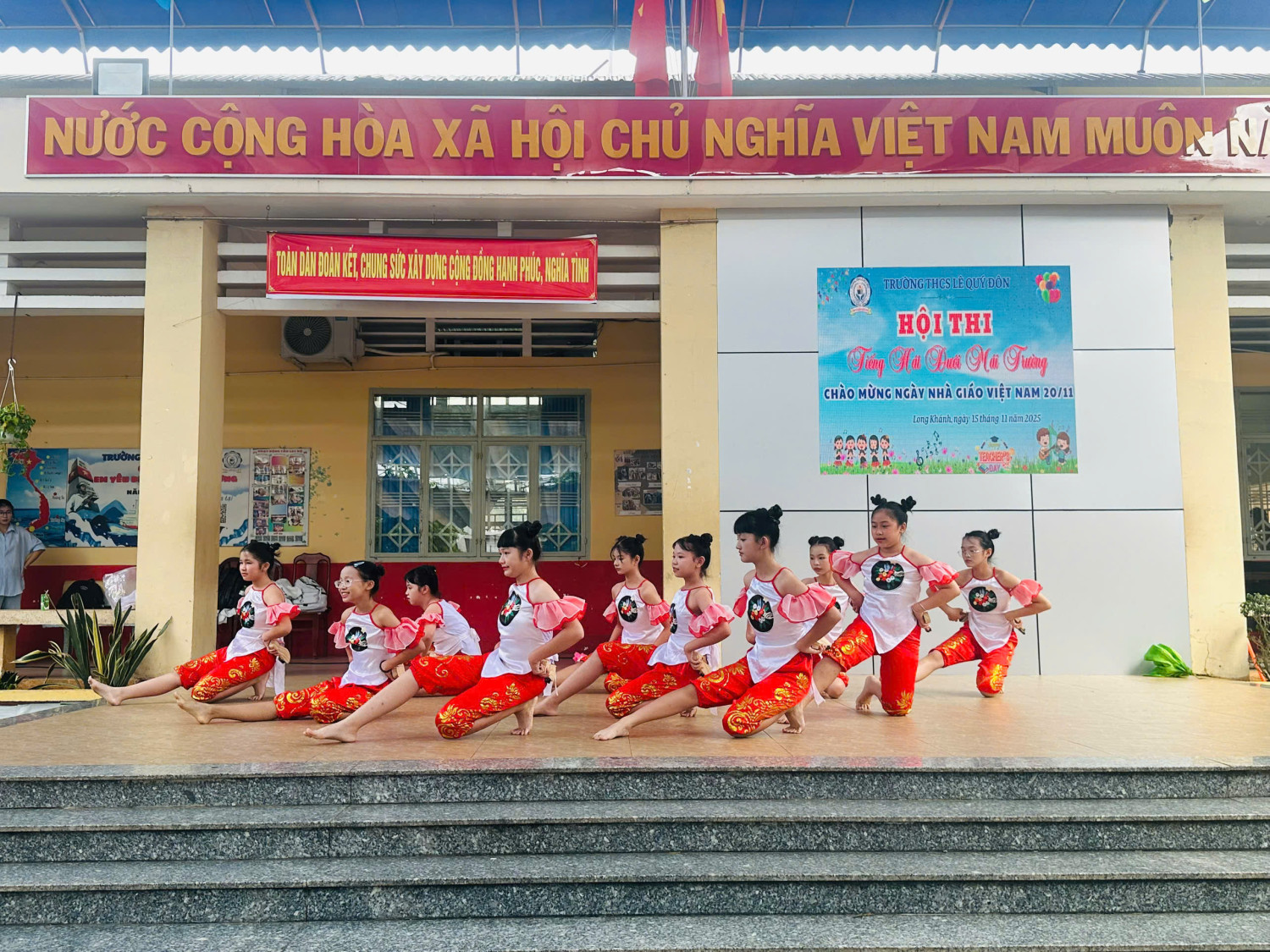 z7233415688871 8b957fab0ce5d47f44c750e46124817b