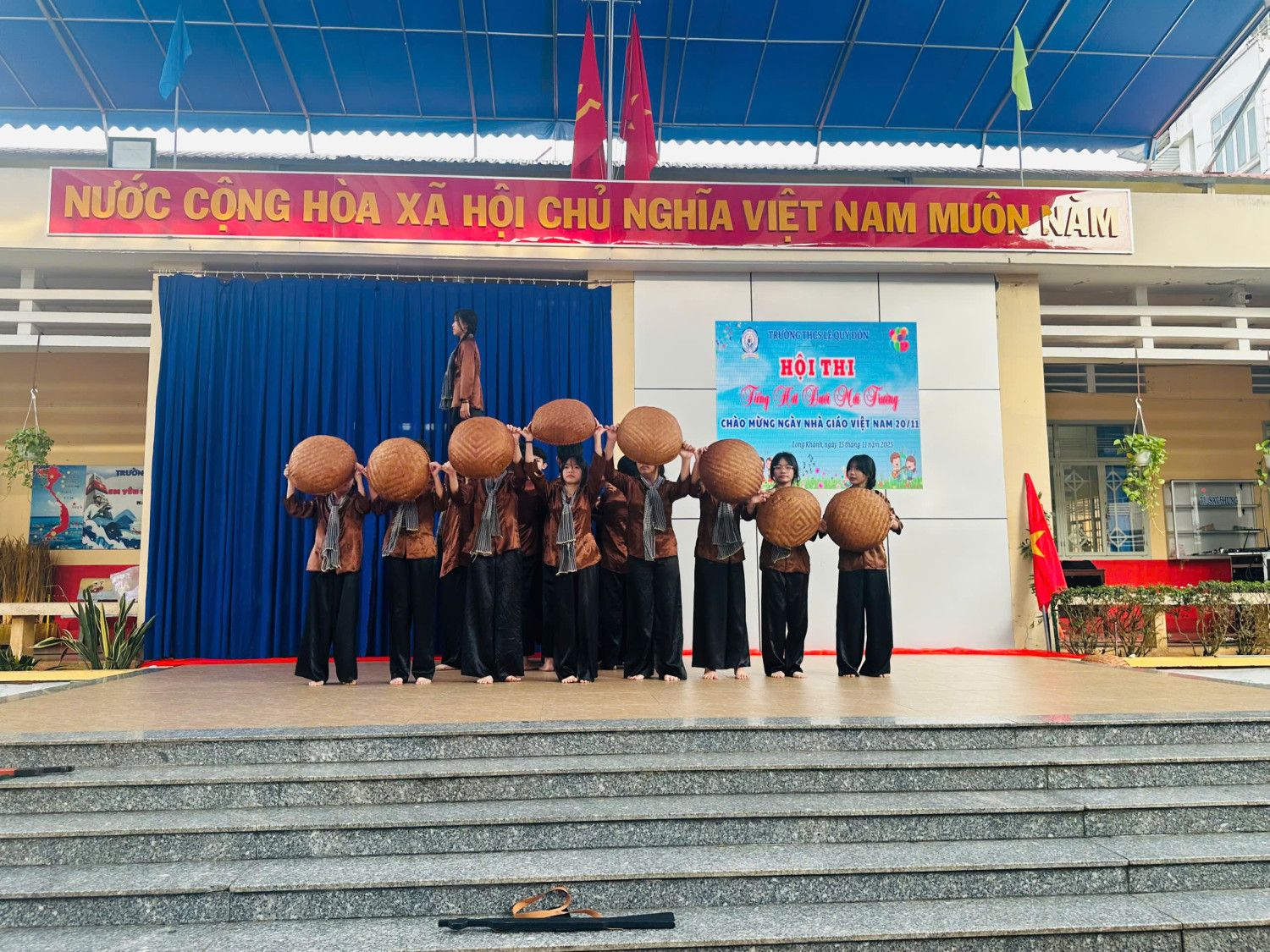 z7233418480370 e4743c6bc5ca24d5bc0c8b742a832d3b