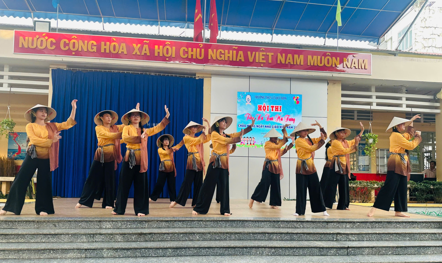 z7233418546401 7c321e3ed38d8a59cd58d70086246ff5