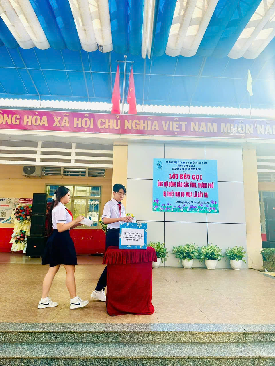 z7256564698893 b5e94ed014ffb7755a31e0ad20e62d7f