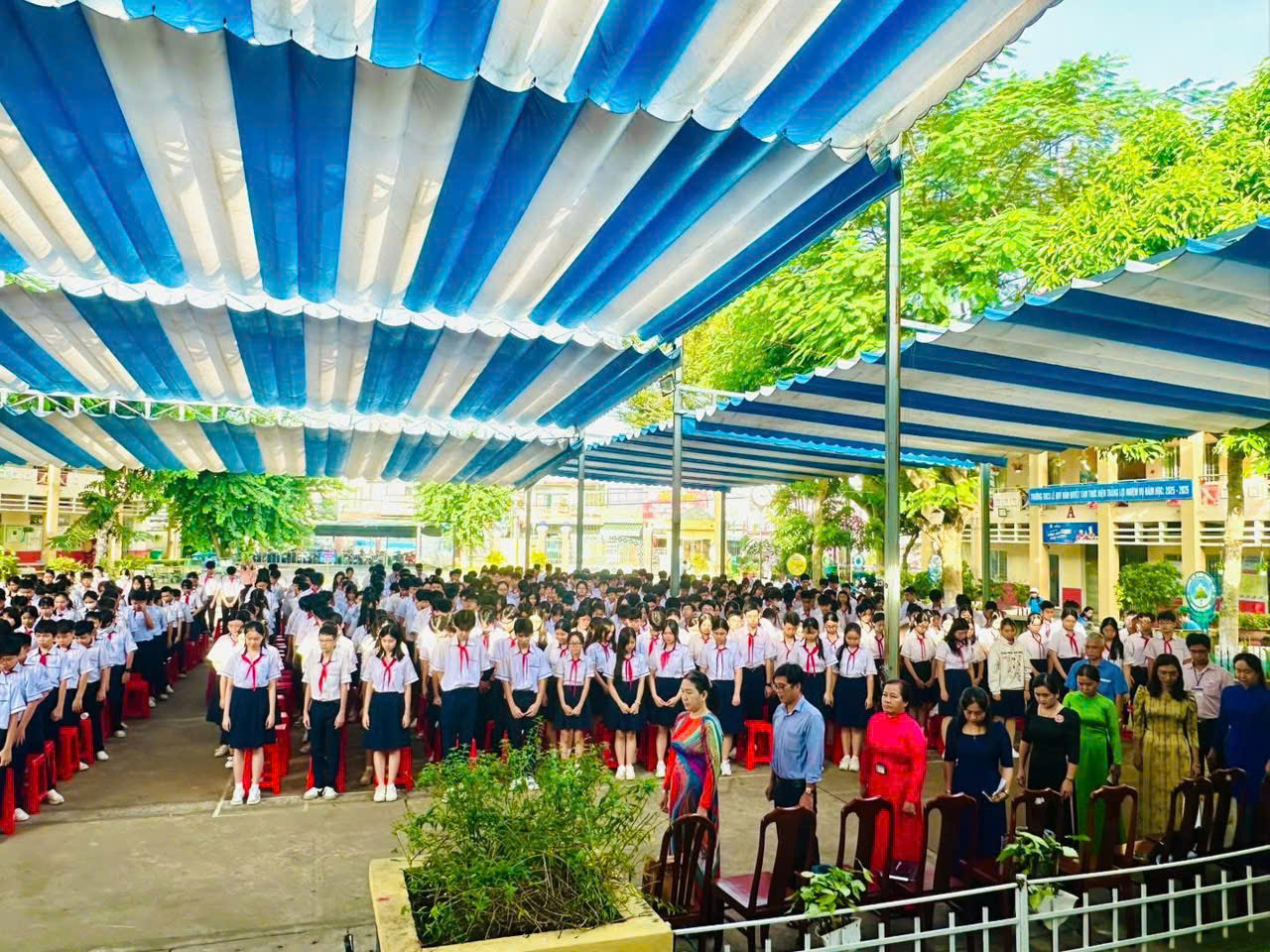 z7256583133229 5f94895d64c51618d102170d060f29ef