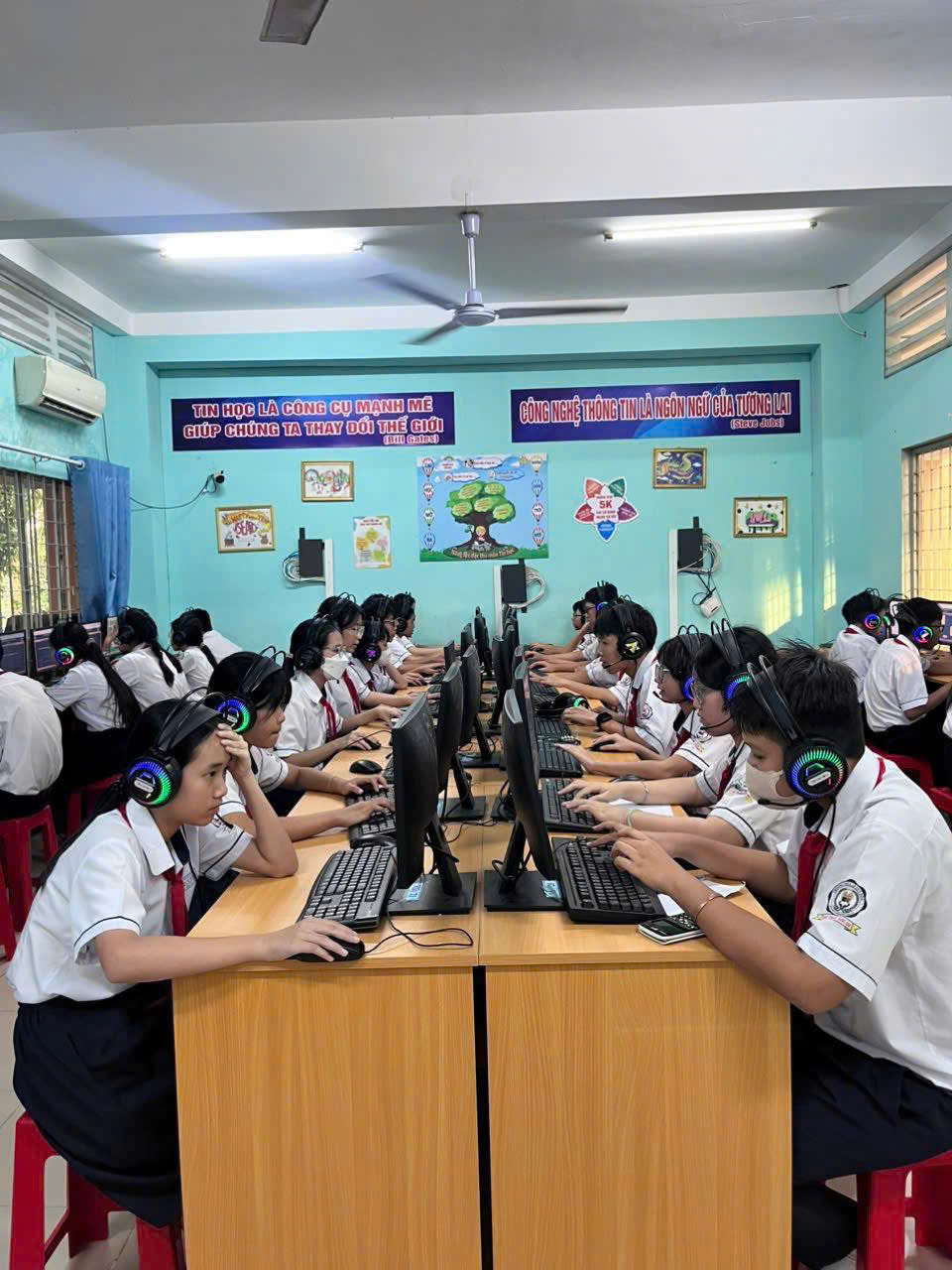 z7279446068818 f1579acb7e89b1ae08187ed0a8ed8635