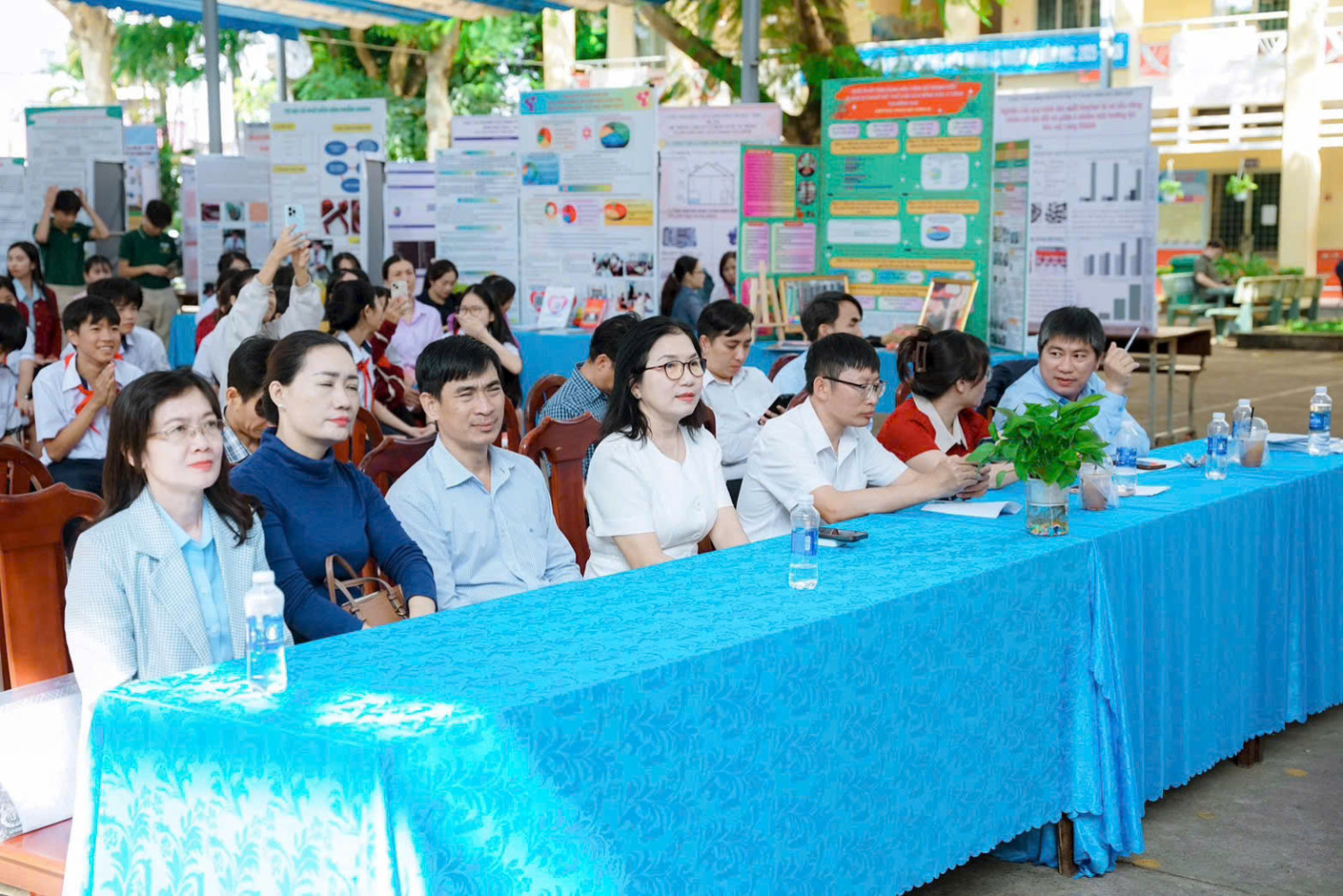 z7397926709781 d4ff423956f91badc5517cdcf41cb2f8