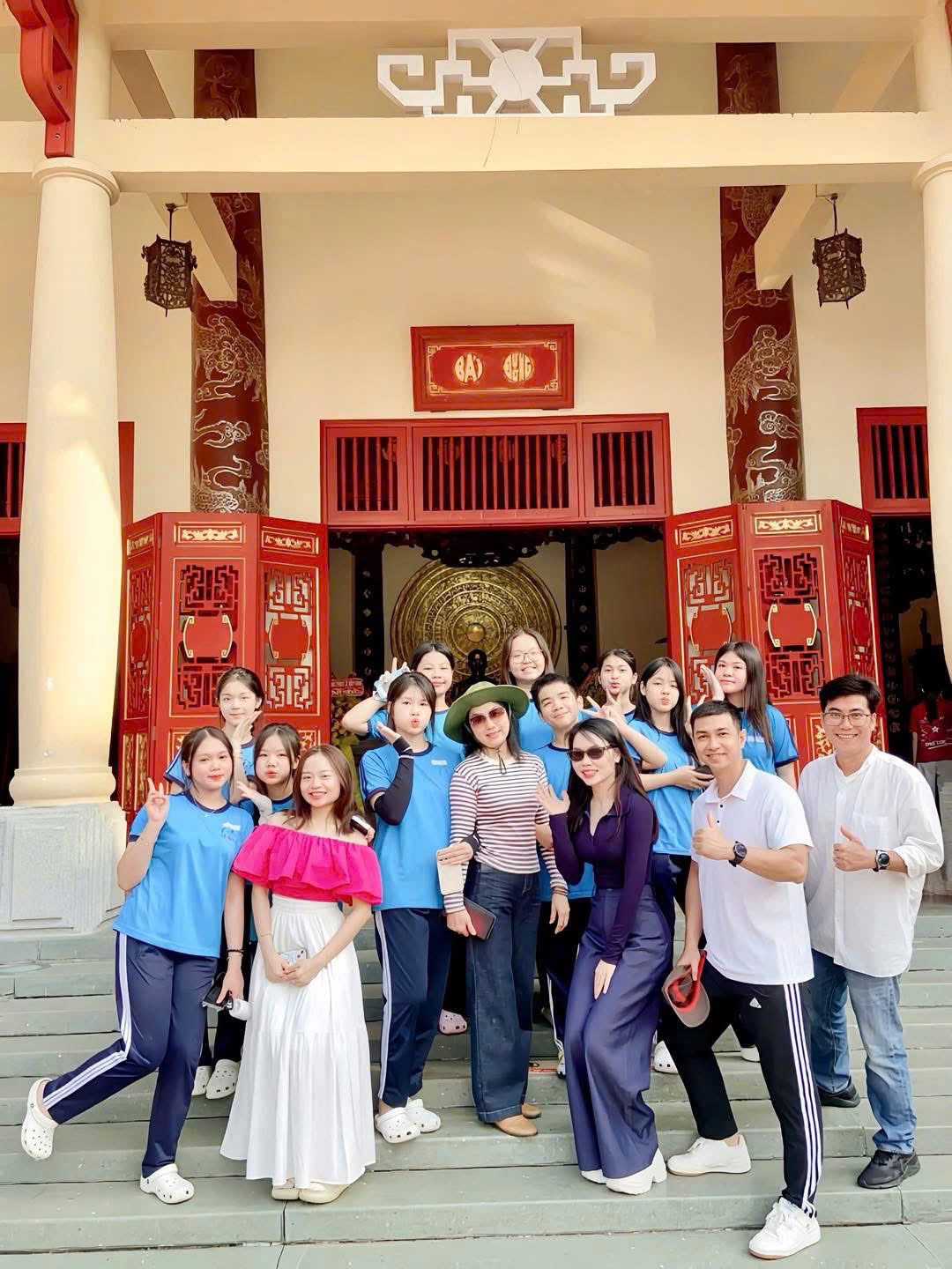 z7605658080381 7a24071eebfa72b767a61680a93f63c5