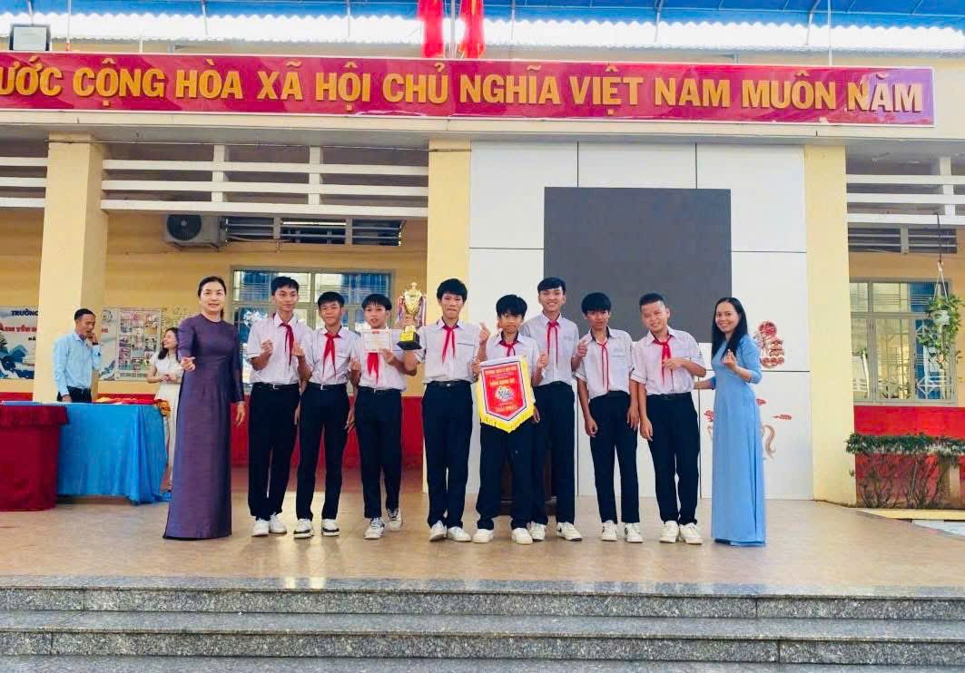 z7700621505112 996cc7f52002d41bb0b5ce5e12af67c8