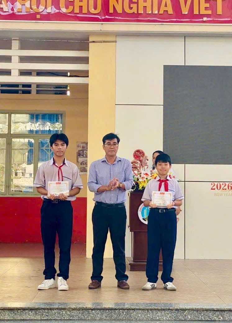 z7700621550540 6e561f118b612cc7dff06d566ab43400